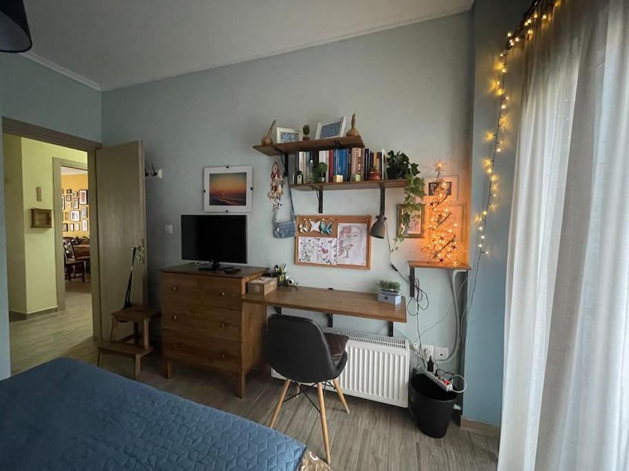 Elpiriana's Modern House In Apartment